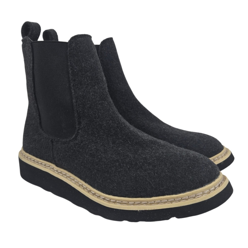 Universal Thread Cambria Chelsea Ankle Boot Textile Platform Lug Sole Grey 7